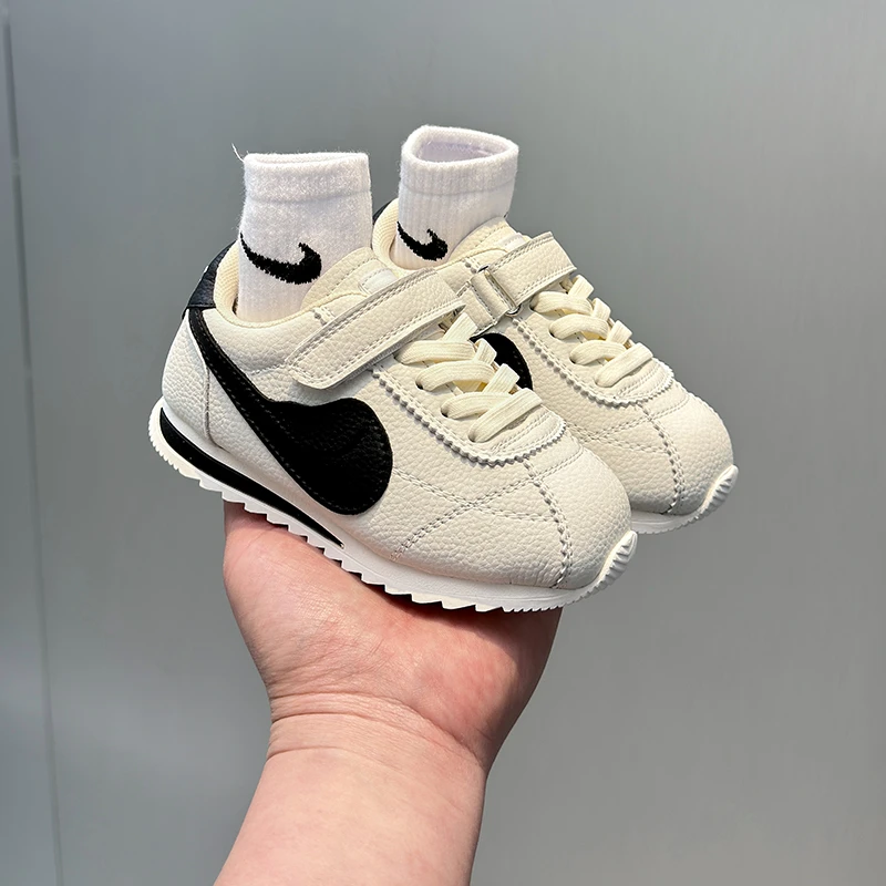 巴拉aj男童2025儿童时尚百搭女童年新款宝宝运动鞋鞋潮阿甘鞋软底