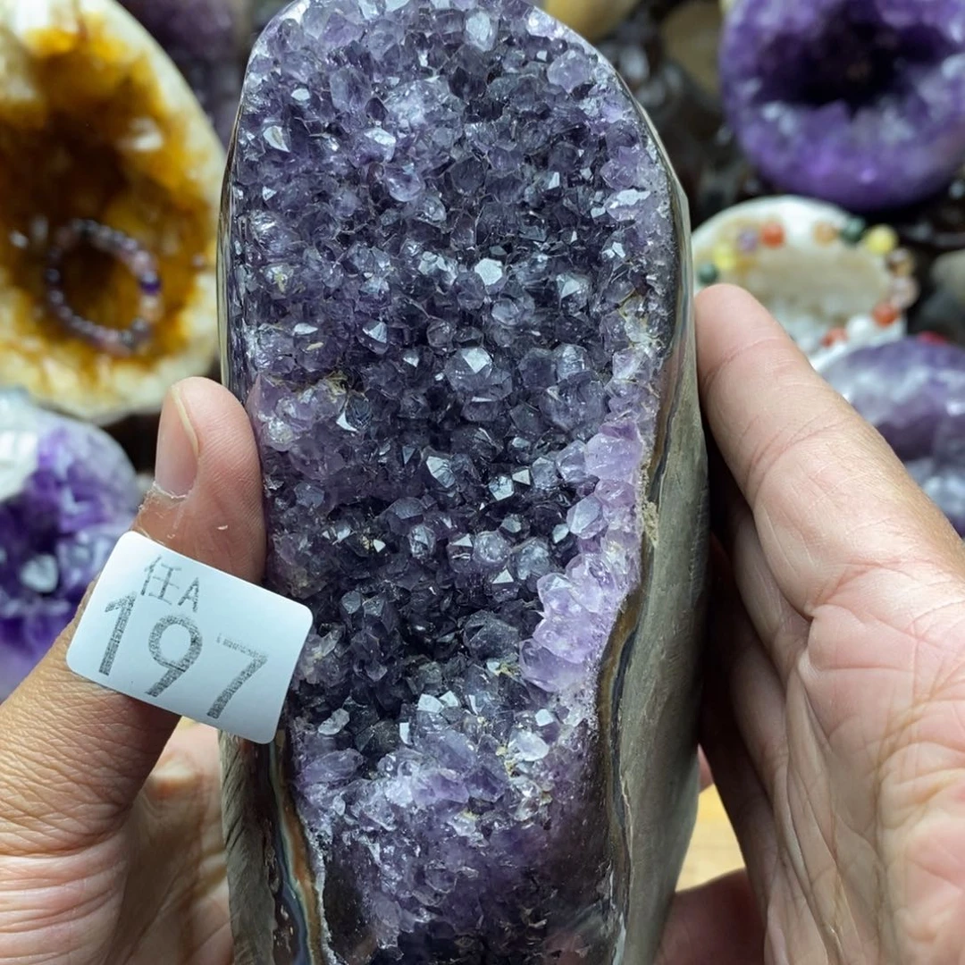 未镶嵌大型摆件（非配饰）水晶