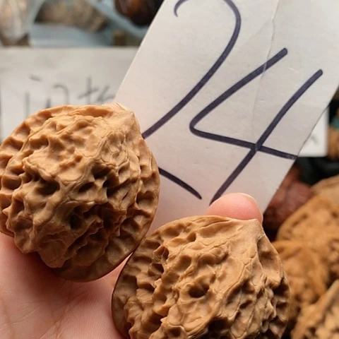 吊坠桃核39全品玉玲珑