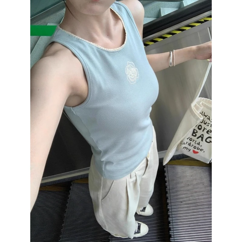 玫瑰刺绣无袖吊带背心女夏季设计感韩系修身蕾丝花边外穿短款上衣