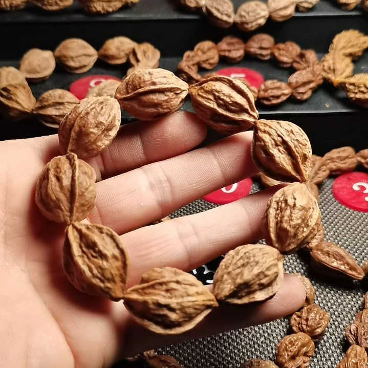 文玩核桃手串博*东北秋子异型核桃20