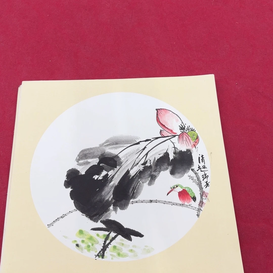 国画花鸟等图案和造型各有