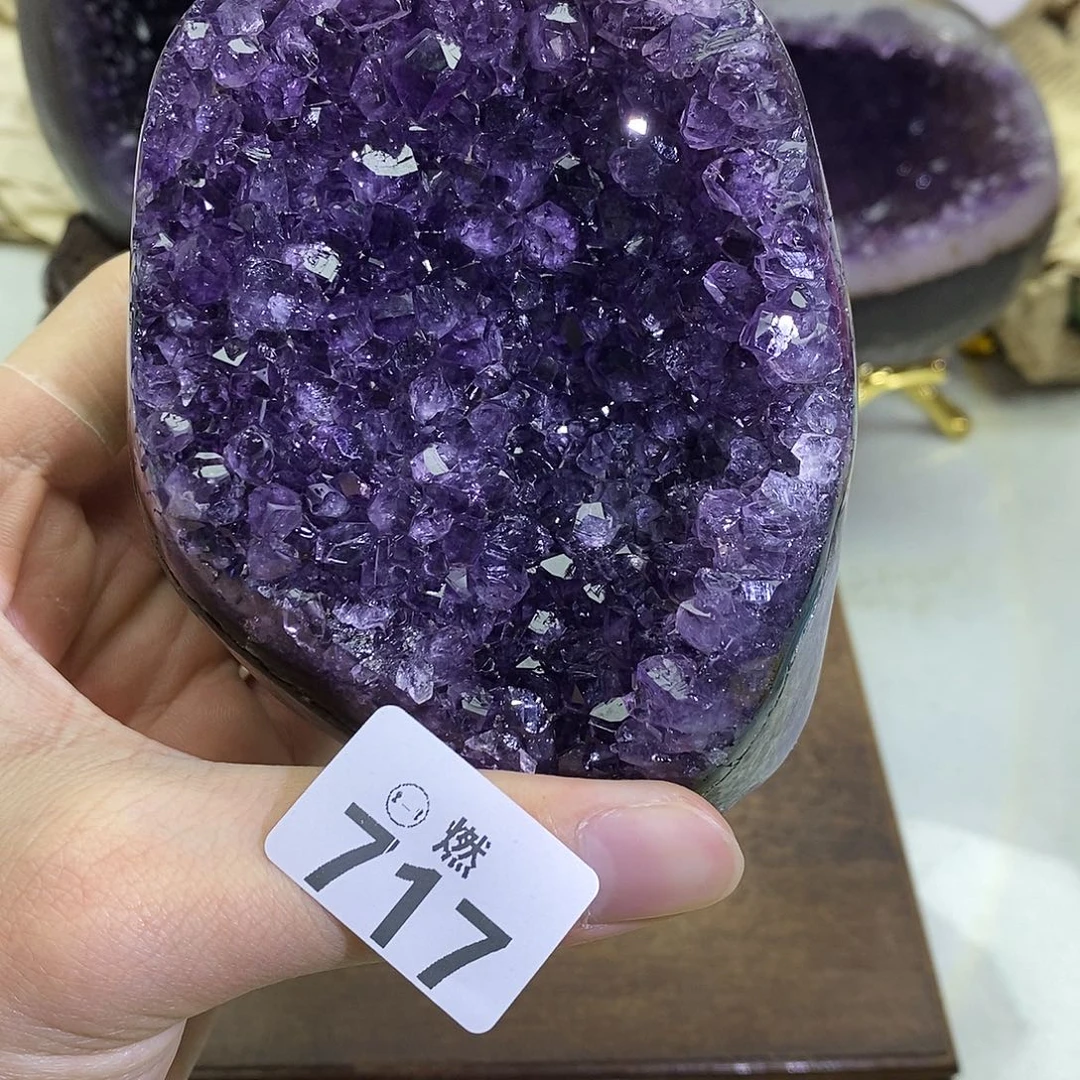 未镶嵌大型摆件（非配饰）紫晶