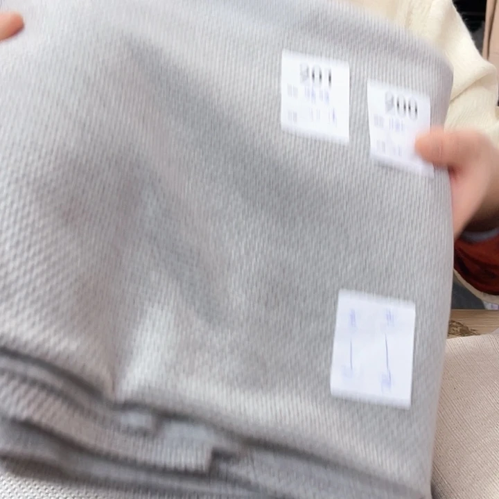 灰色之花傲羊绒薏米202