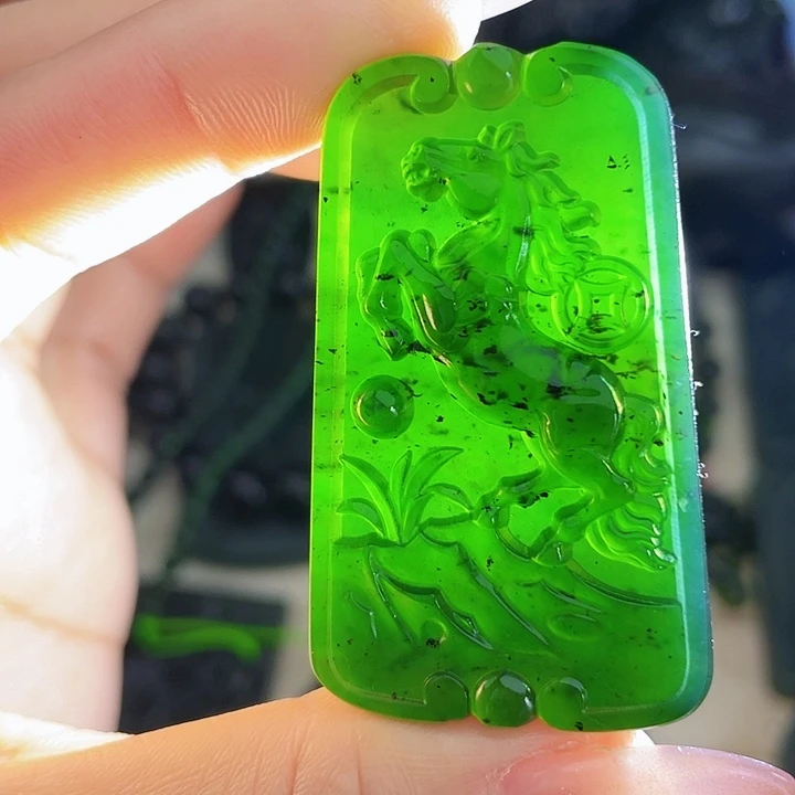 蛇纹石玉未镶嵌挂件泰山玉