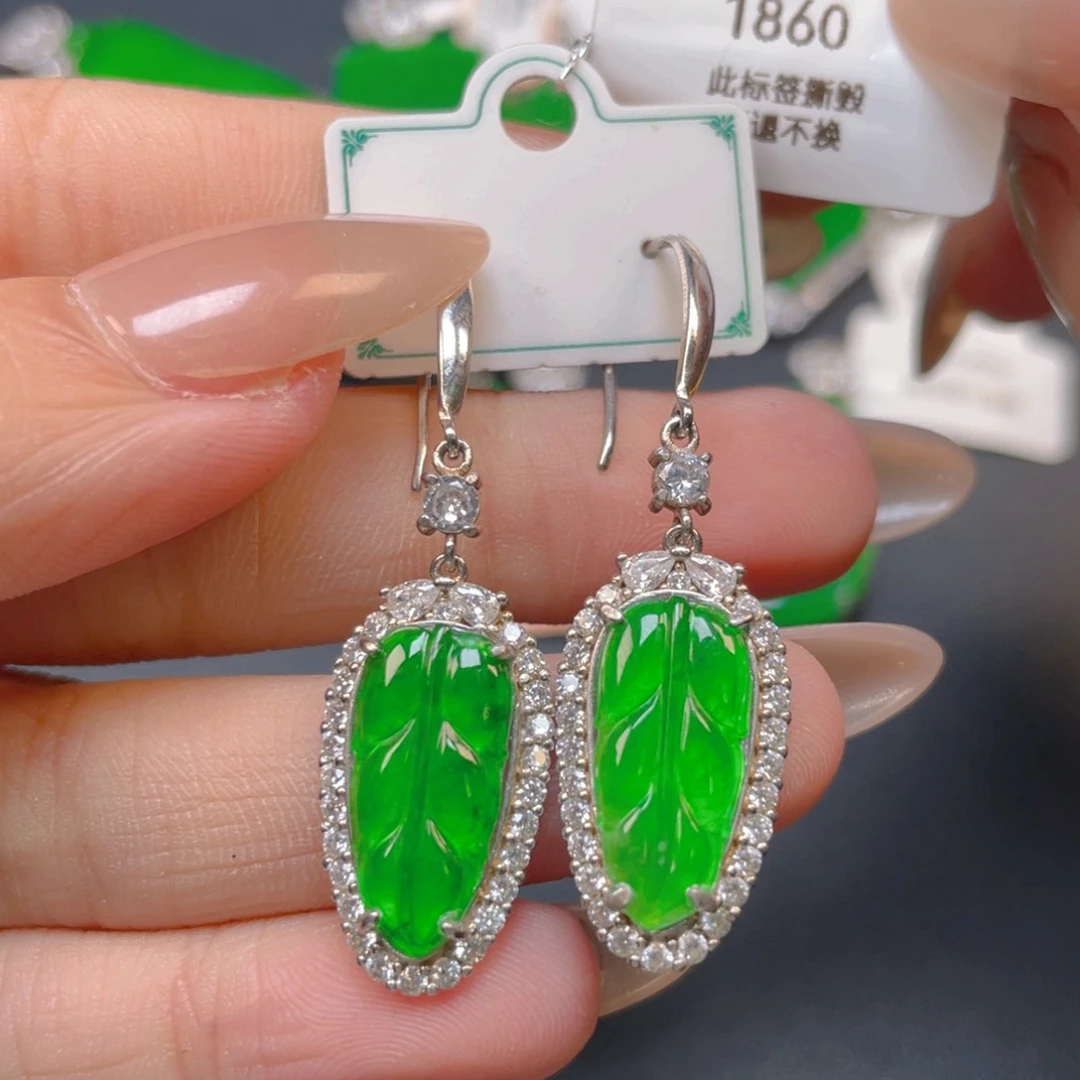 【闪购商品】颈饰银S925镶嵌翡翠翡翠