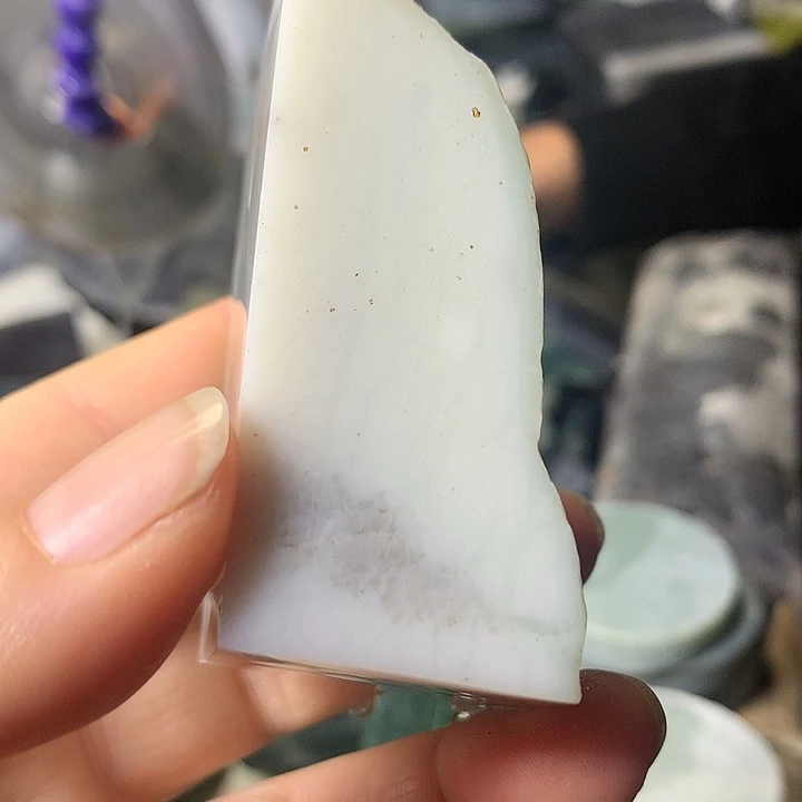 颈饰未镶嵌和田玉（糖玉）