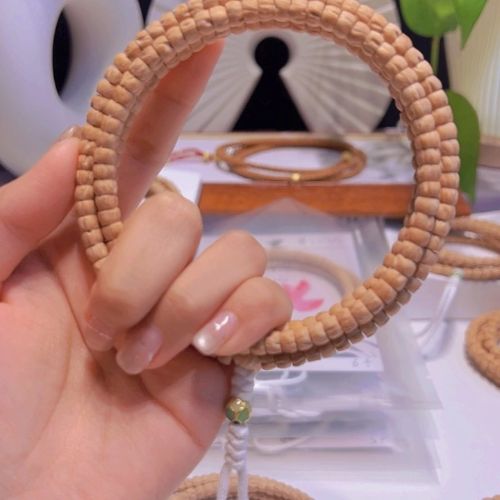 毛***卷柏香籽/百香籽吊坠