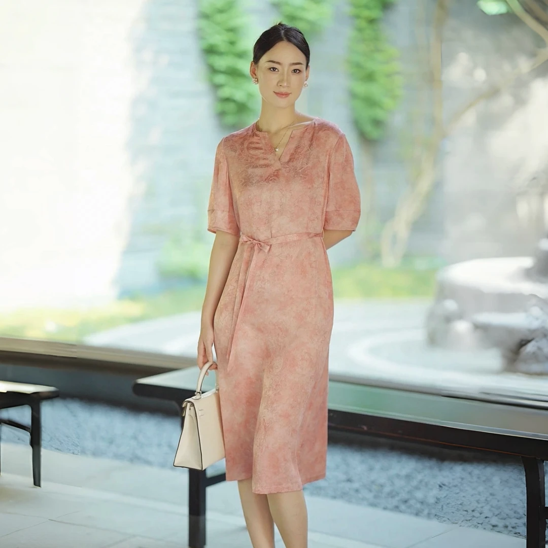 漾姿夏季新款优雅V领款25姆米花萝桑蚕丝连衣裙 XGX255-25977