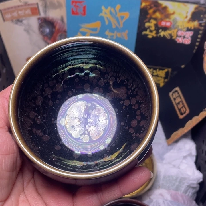 茶盏你自己做自己吧