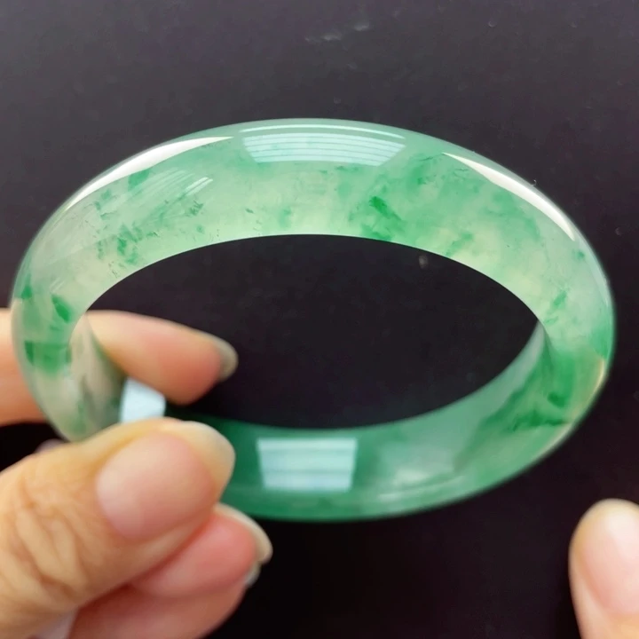 石英质玉手镯未镶嵌54-55