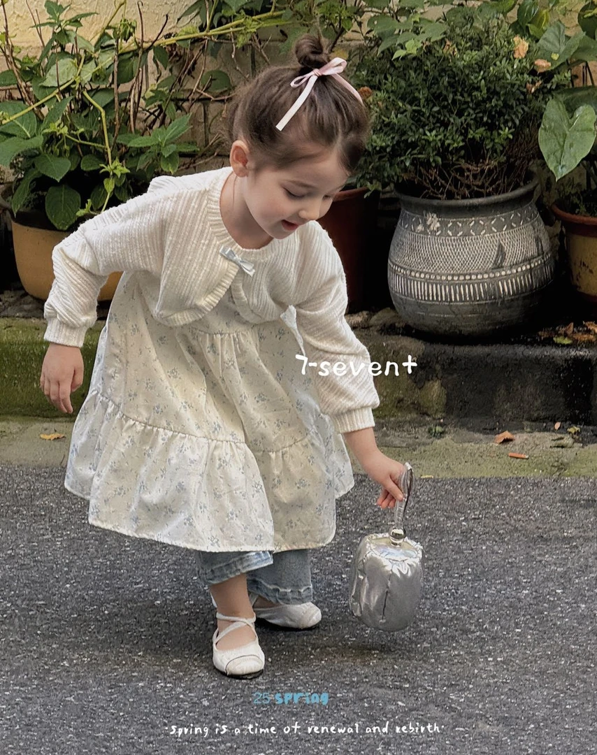 7seven 8565女童2025春款蝴蝶结碎花连衣裙+小外套两件套