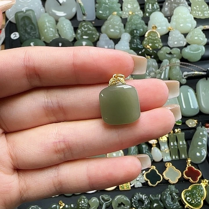 和田玉银S925镶嵌颈饰