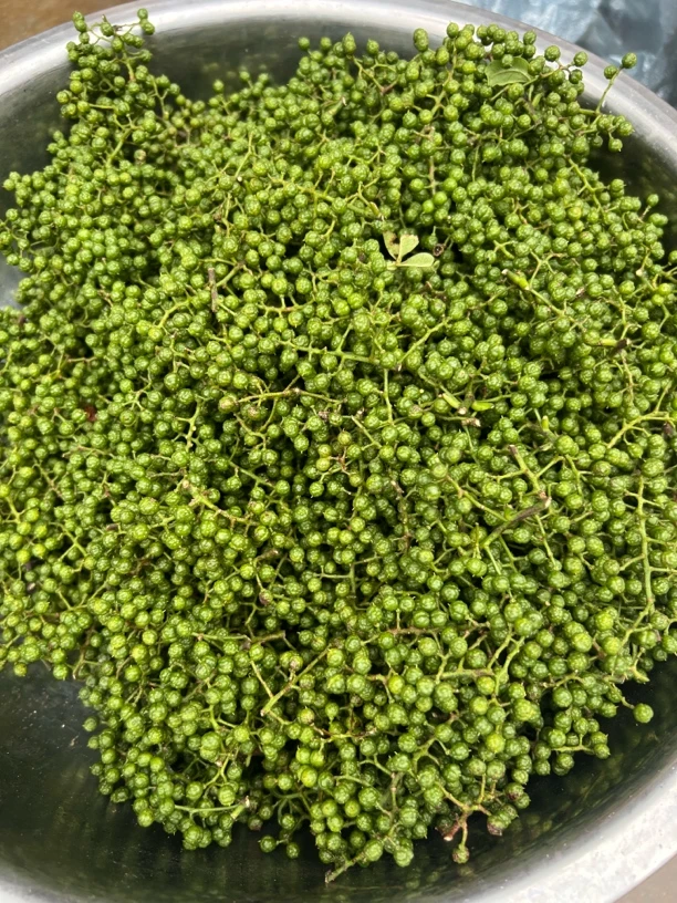 云南丘北特产青花椒一斤装抽真空