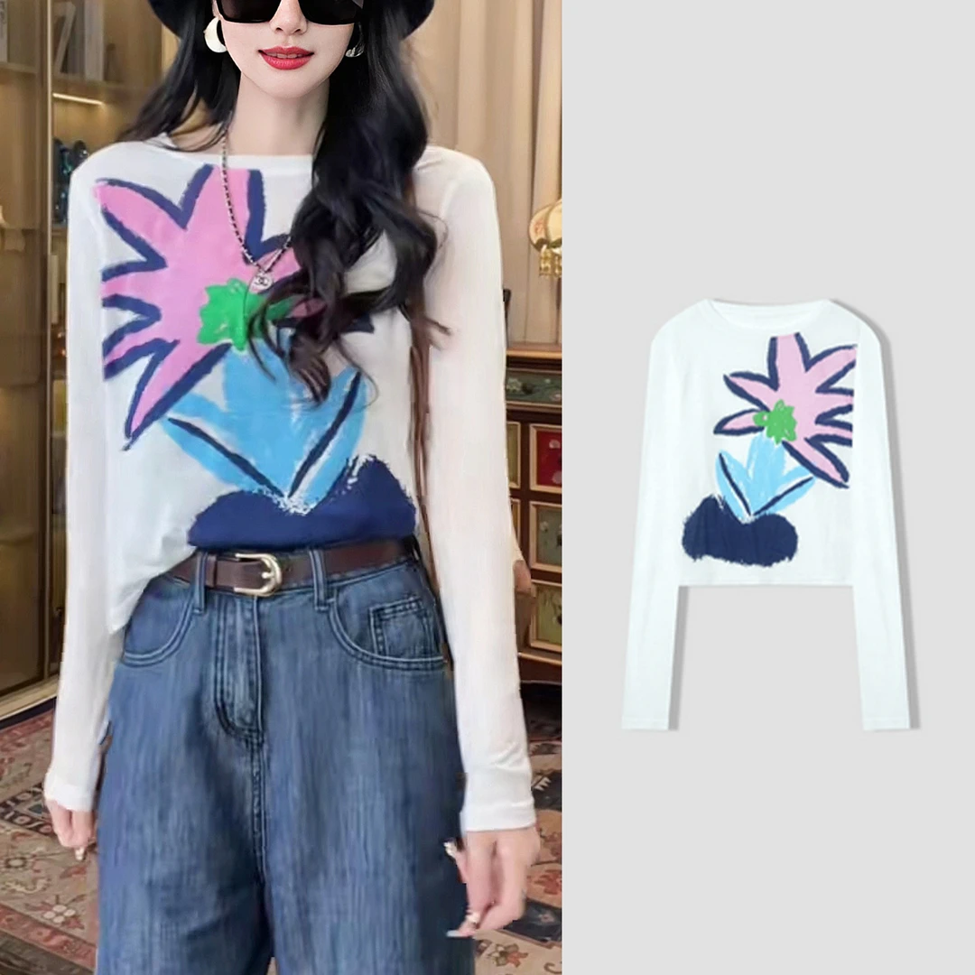 夏季新款‘’蜡笔小花‘’复古减龄休闲设计显瘦撞色软糯防晒微透上衣