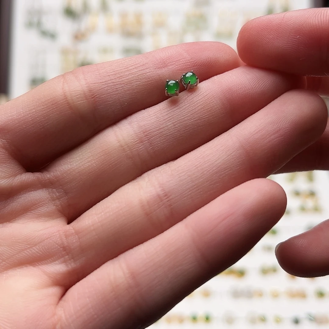 银S925镀金镶嵌和田玉耳钉