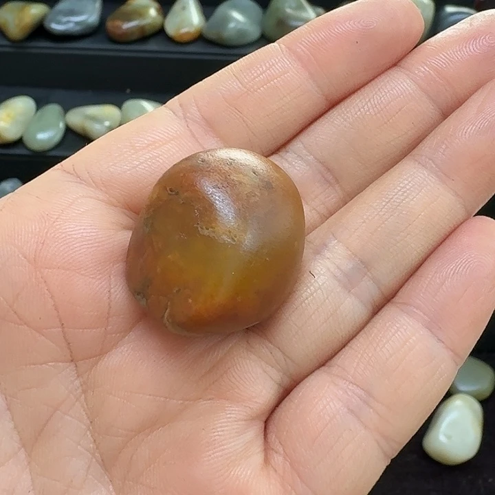 一***水和田玉（糖玉）未镶嵌挂件