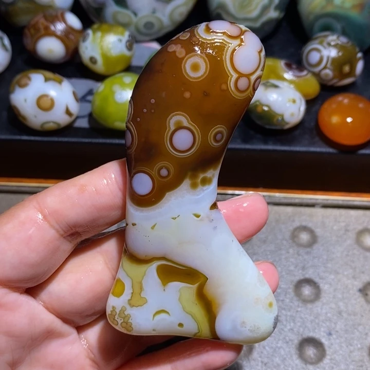 未镶嵌玛瑙/玉髓珠宝半成品