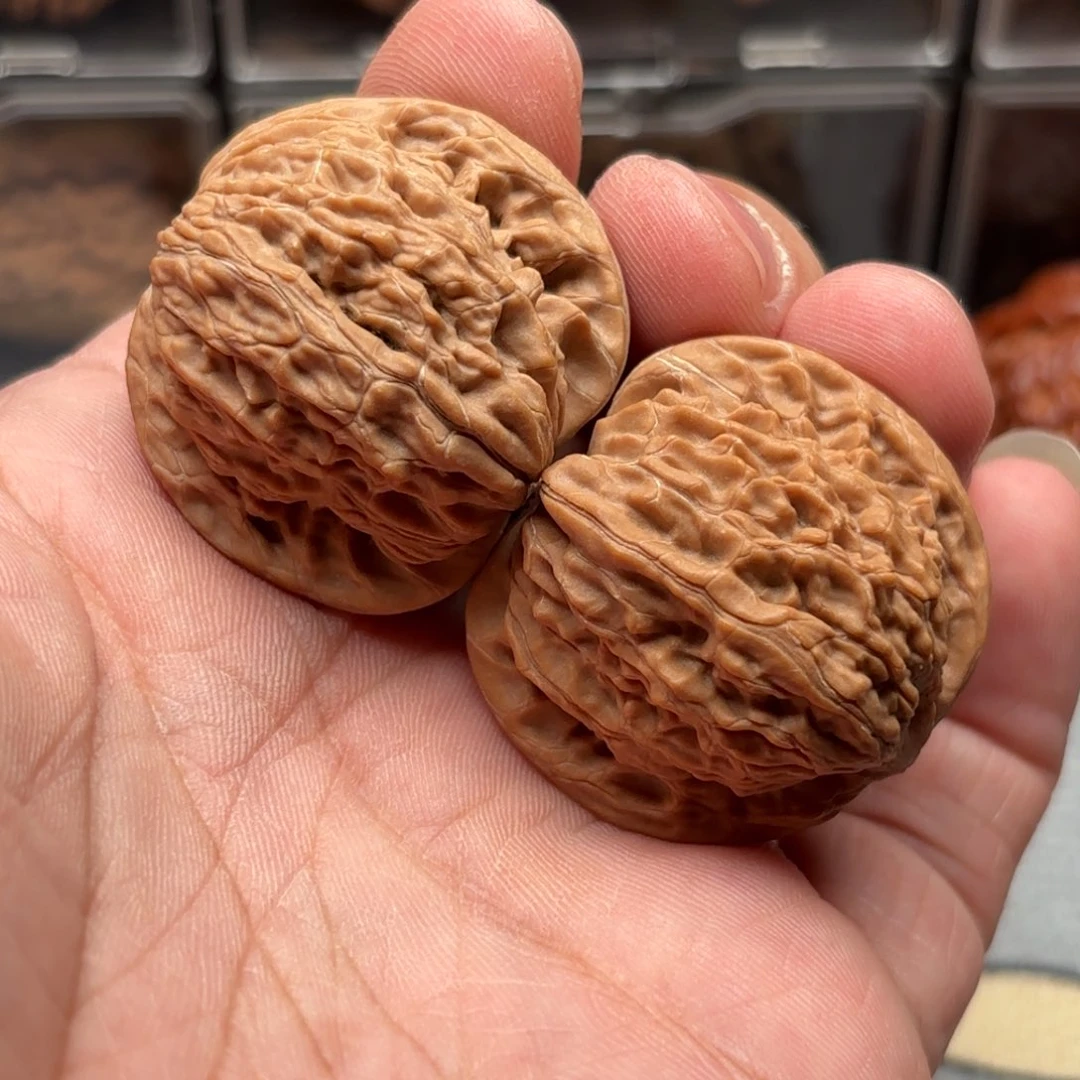 文玩核桃把件花****?磨盘38