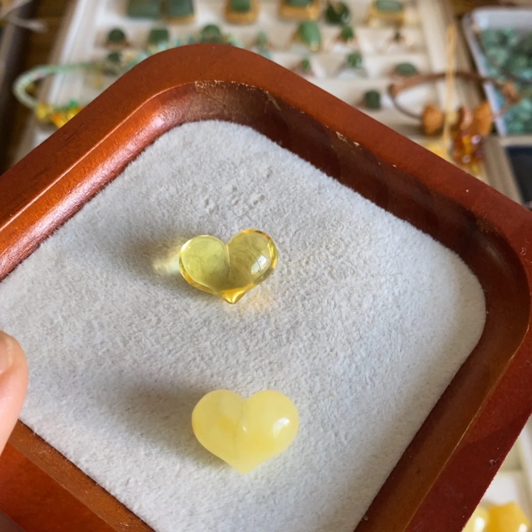 裸石蜜蜡未镶嵌蜜蜡琥珀屁桃