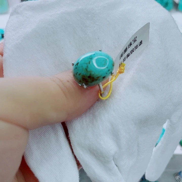 未镶嵌南红玛瑙珠宝奇石