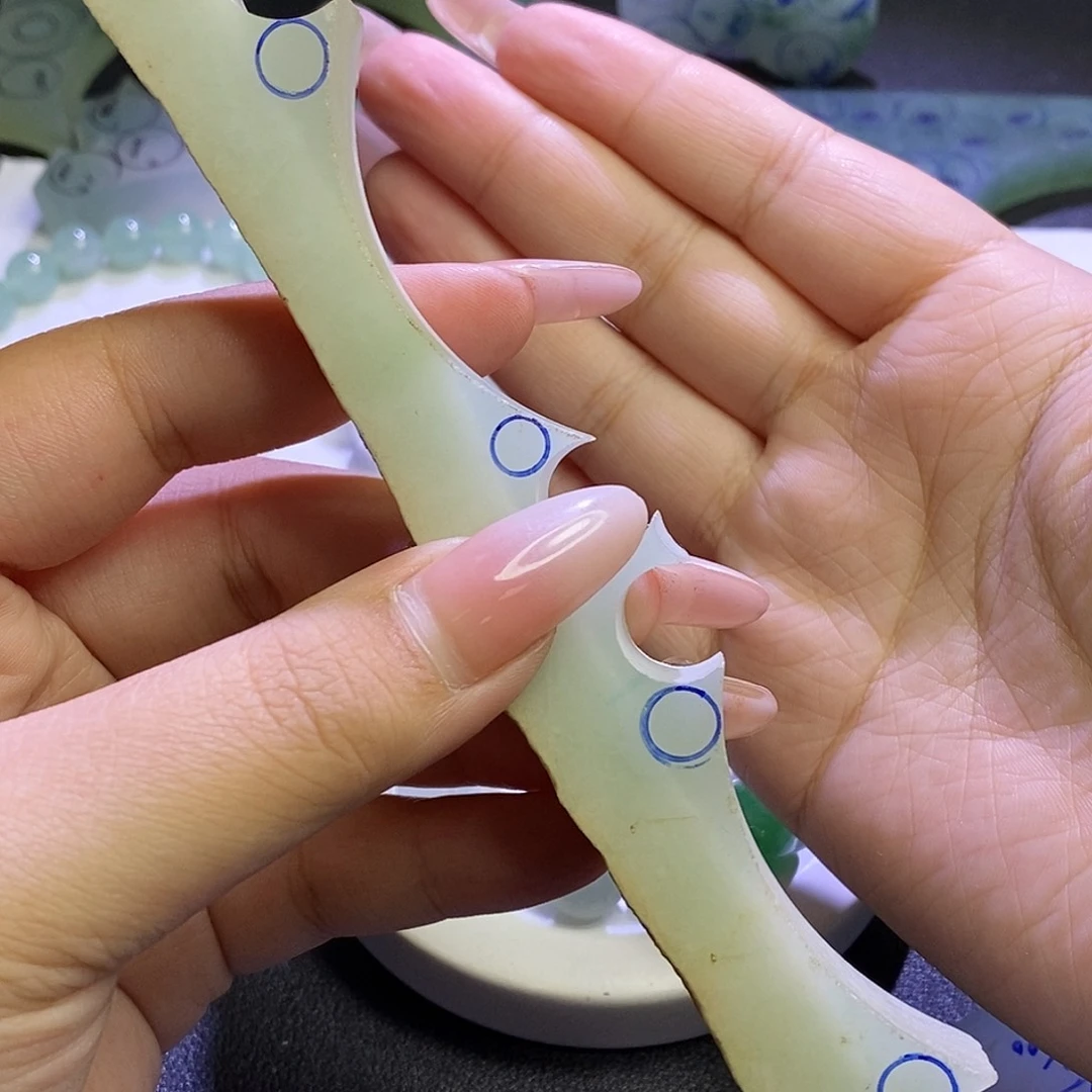 定制翡翠未镶嵌卡5-6珠子