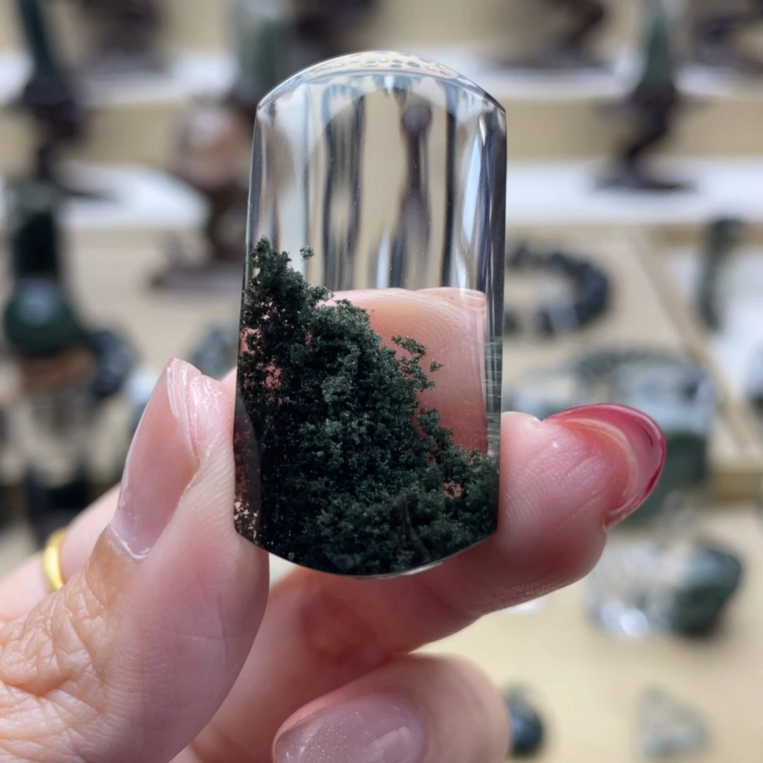 未镶嵌水晶颈饰绿幽灵吊坠