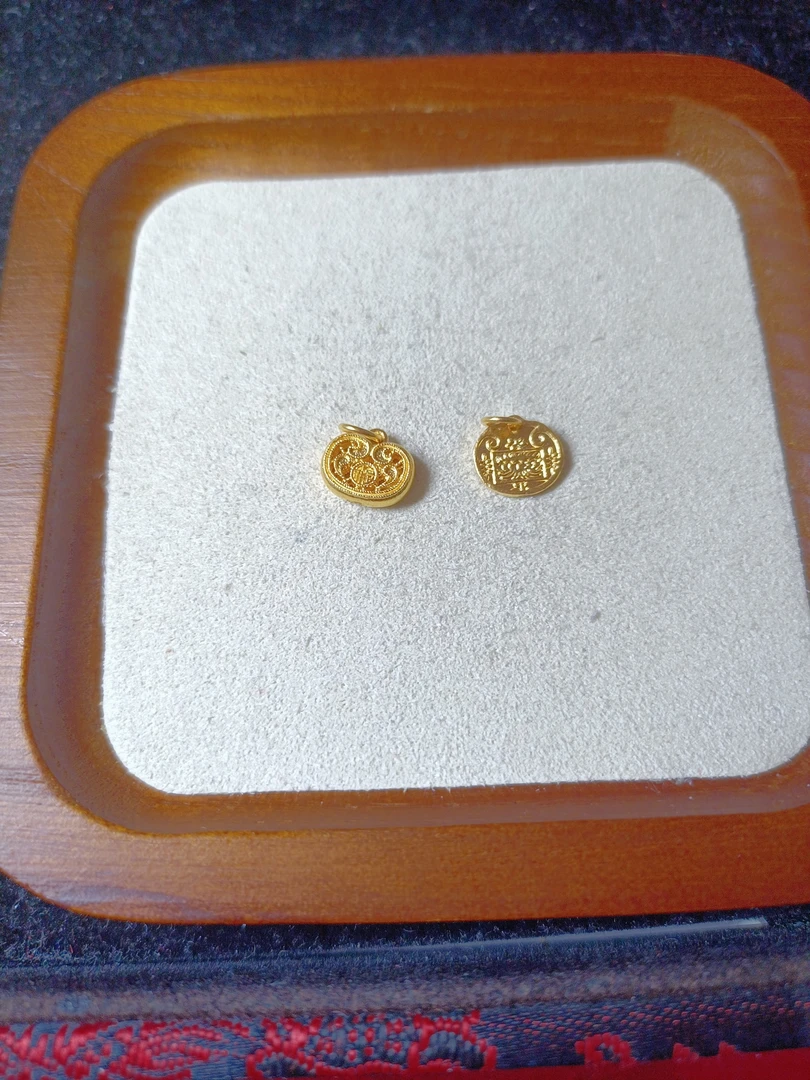 足金999古法五路米神有米花2.603克吊坠