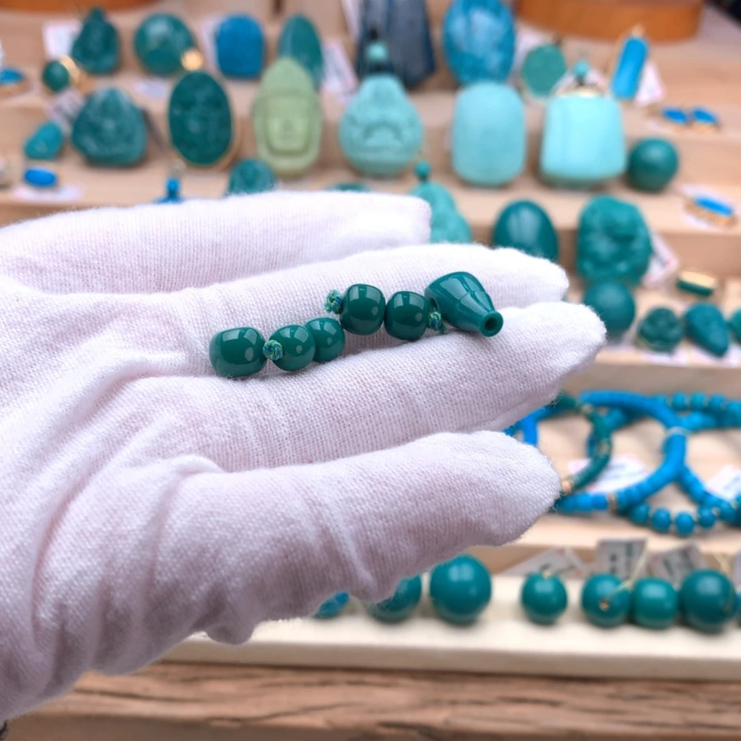 未镶嵌绿松石配饰?**?