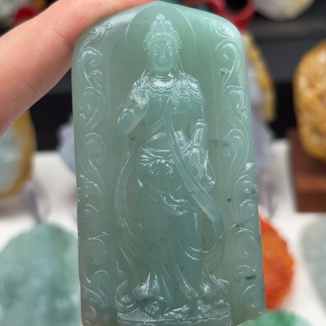 定制翡翠未镶嵌观音