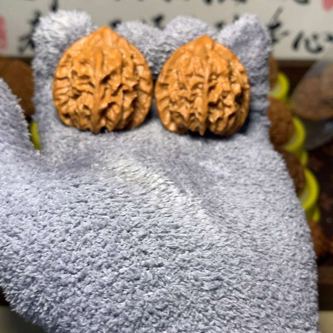 吊坠文玩核桃深凹底曹大龙，尖微修