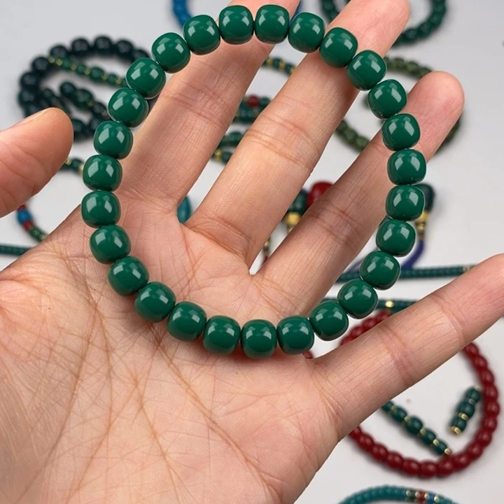 ****玻璃毛衣链8毫米嫩绿