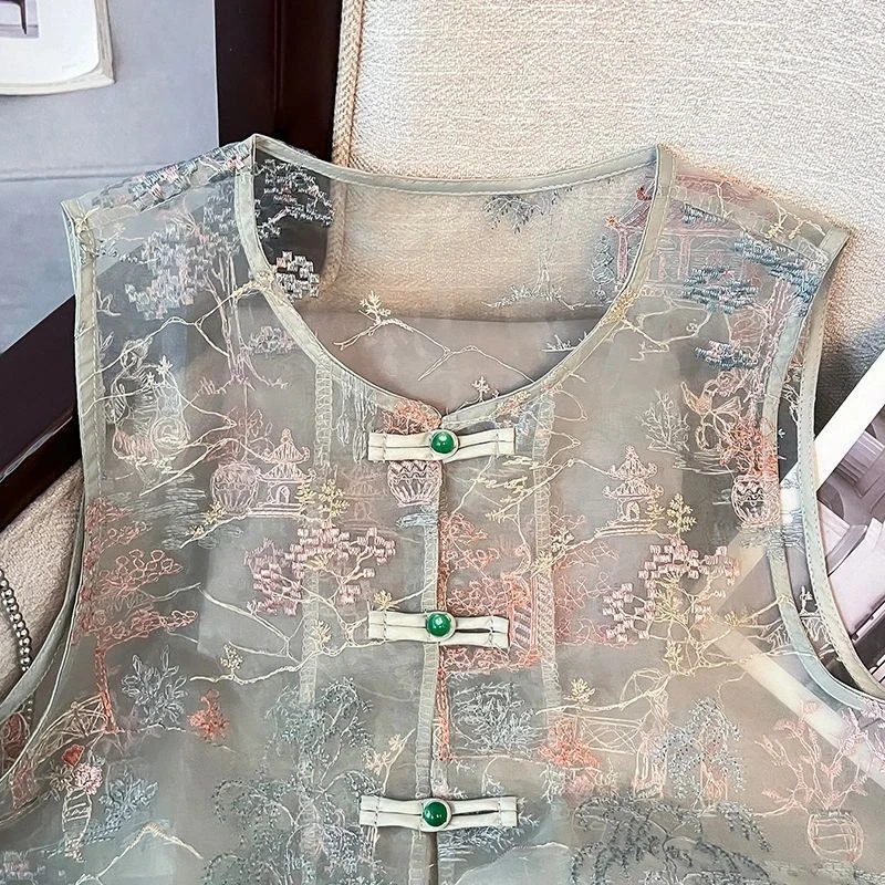 轻薄国风新中式马甲2025年夏季无袖背心重工刺绣坎肩