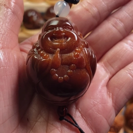 橄榄核手串/手链玉化一个弥勒