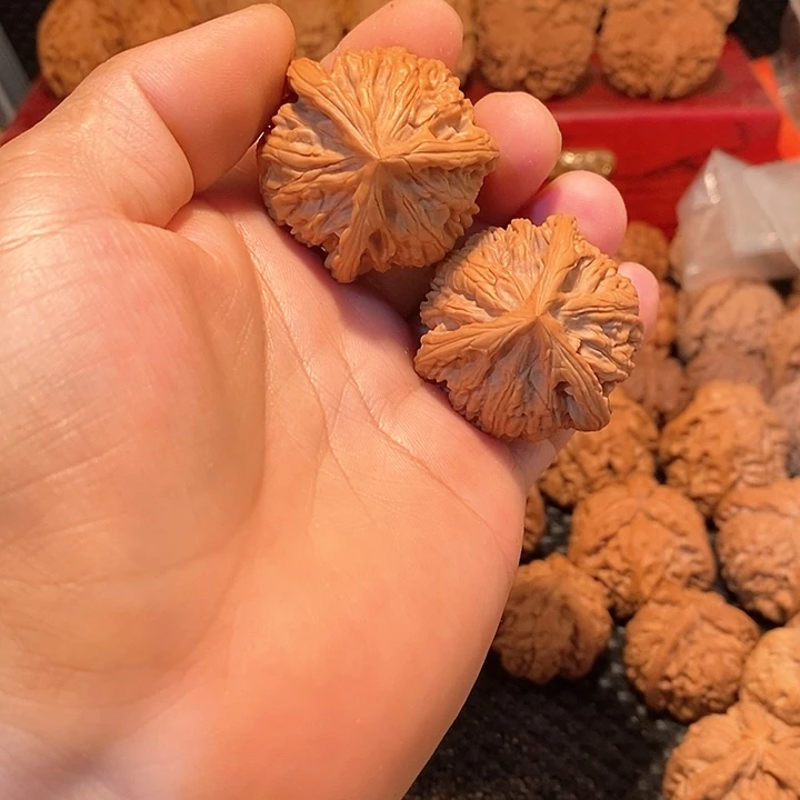 6*.文山三棱一对尺寸38