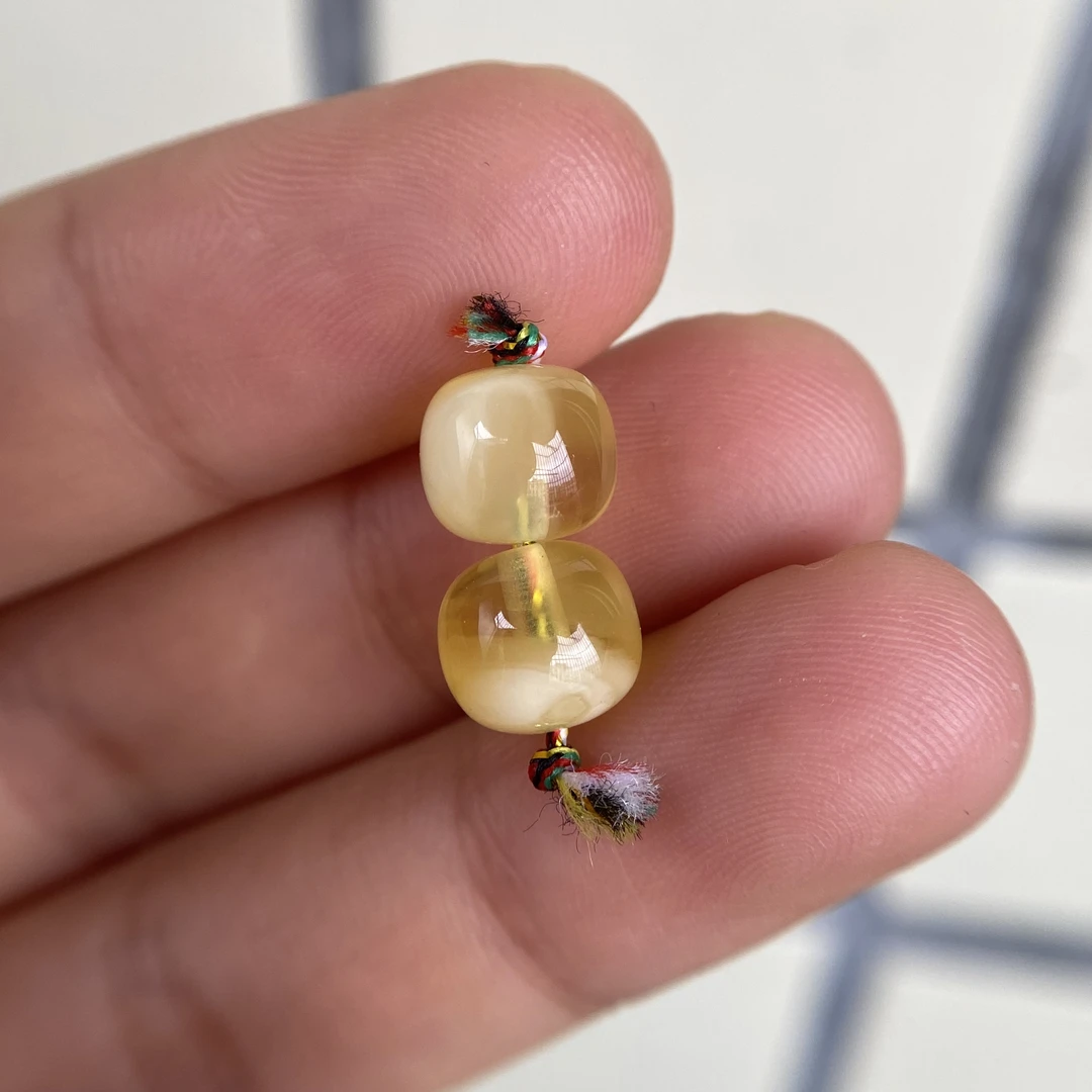 蜜蜡金胶老型对珠8.5×7.5mm，清货不退，净水无优化保天然