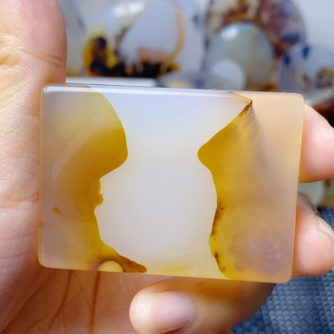 玛瑙/玉髓未镶嵌珠宝奇石