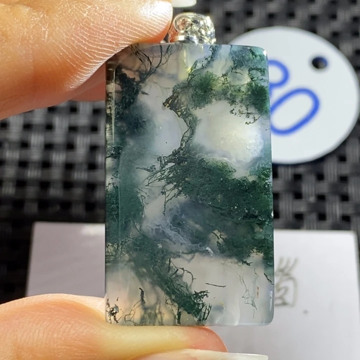 未镶嵌颈饰玛瑙/玉髓湘*