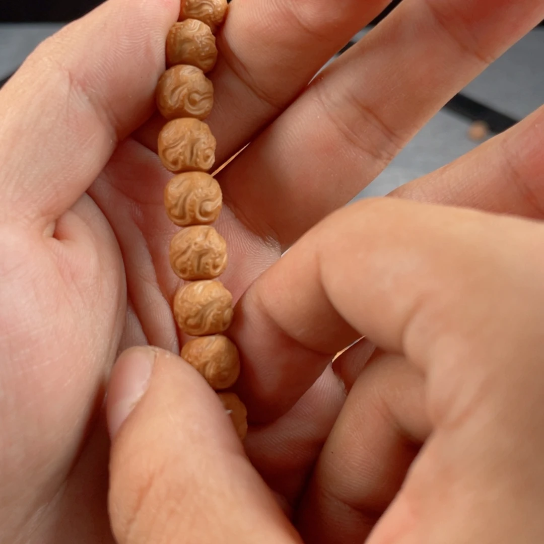 做***人吊坠猴头核桃玄鸟