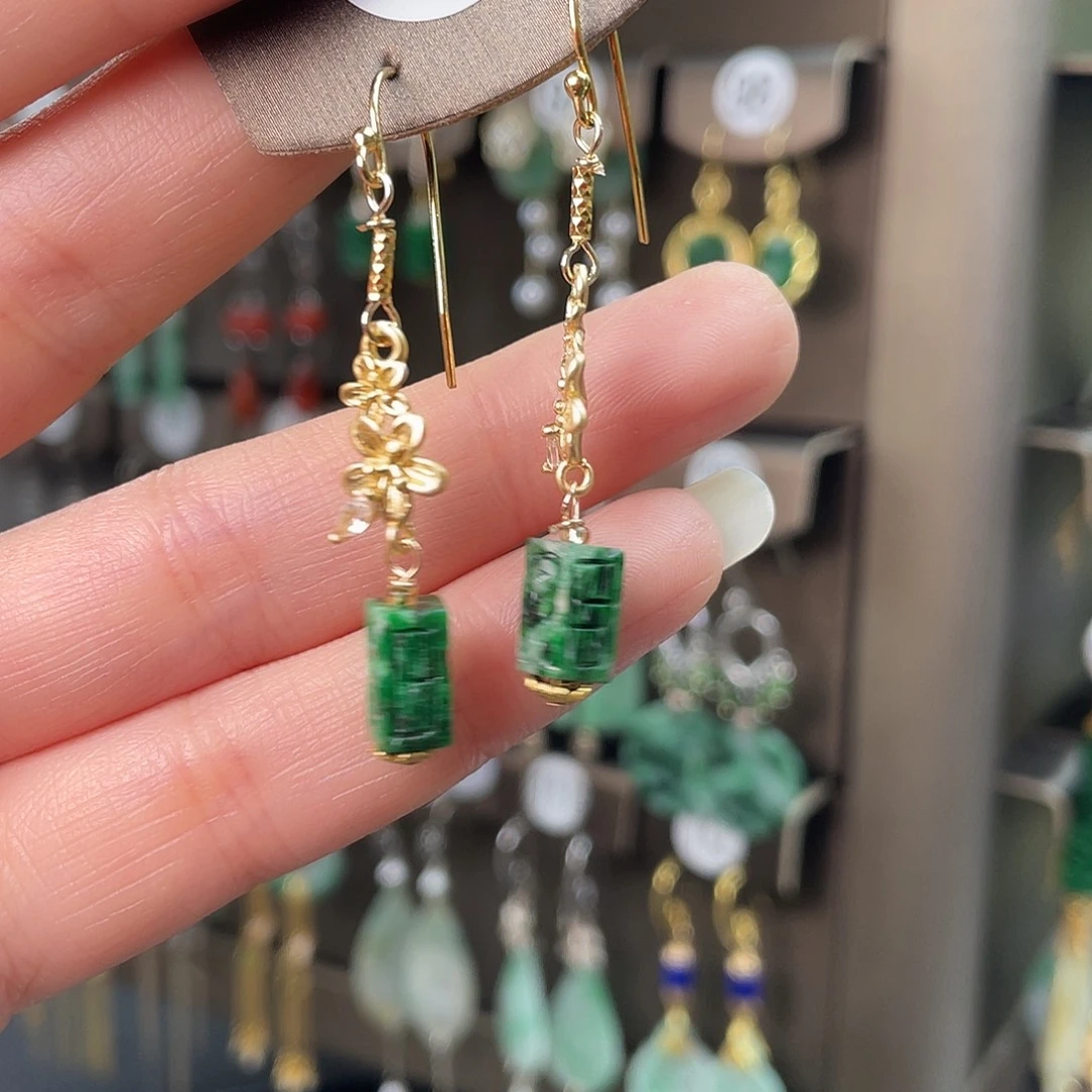 翡翠未镶嵌耳饰149hjggh