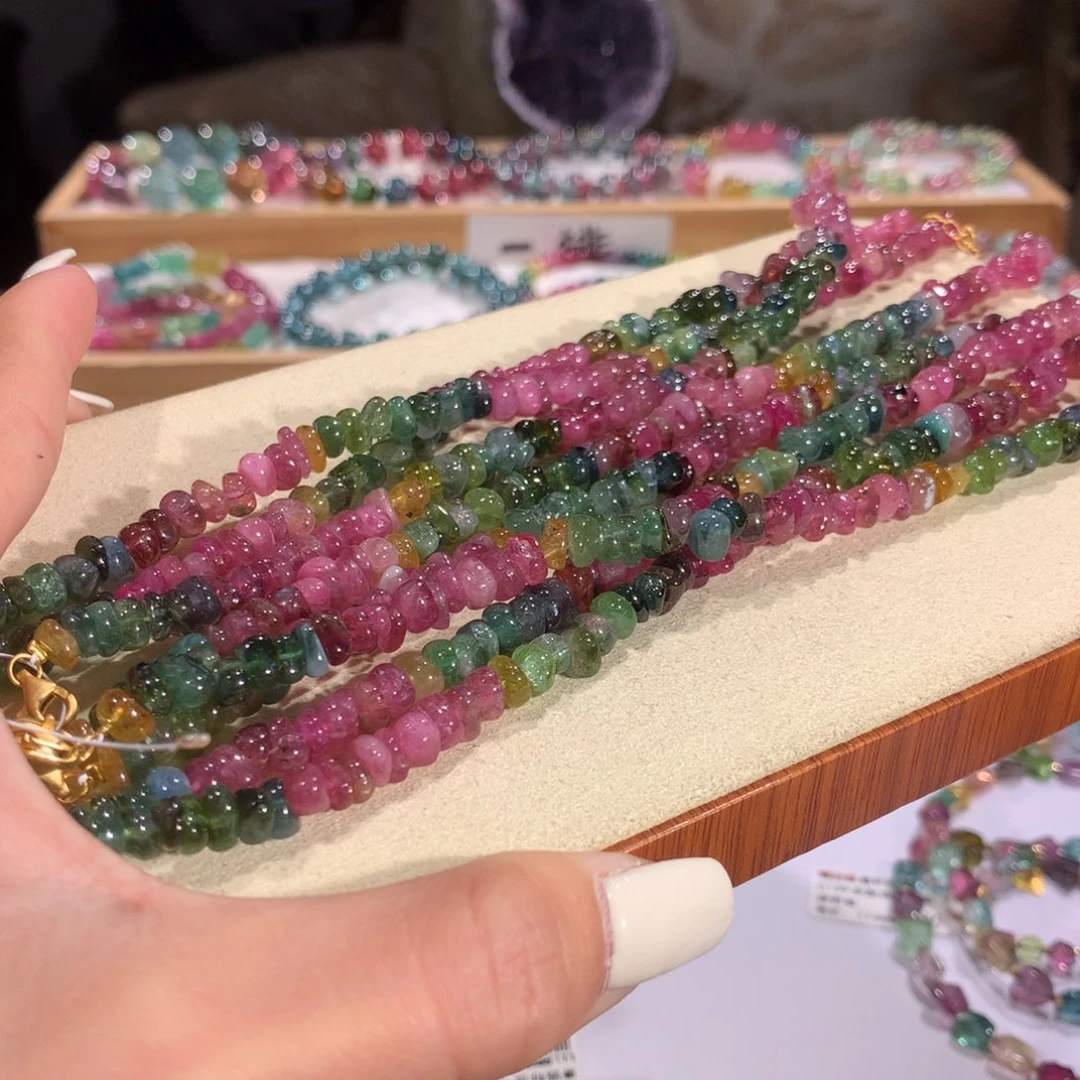 碧玺多样性发货一件未镶嵌