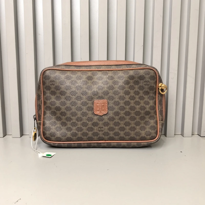 95新 Celine/思琳 兔兔奢G/思琳手拿包/ 25168