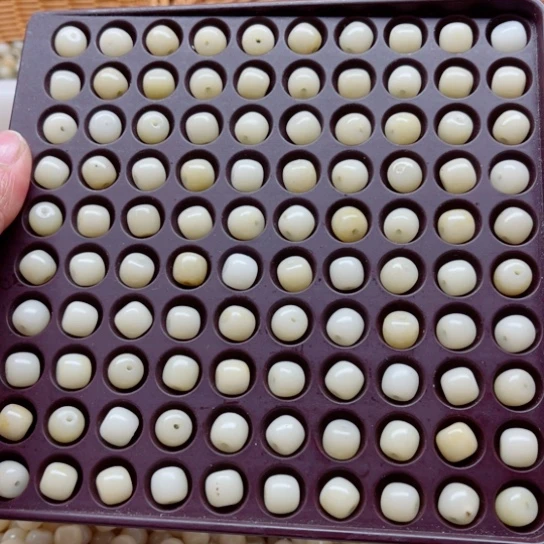 吊坠白玉菩提10-9奶白桶珠200颗