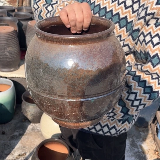 红陶口20高28瑕疵