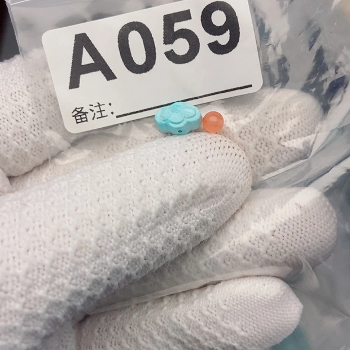 南红玛瑙未镶嵌珠宝奇石