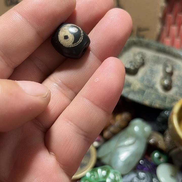 月****瓷片我也很喜欢这个风格