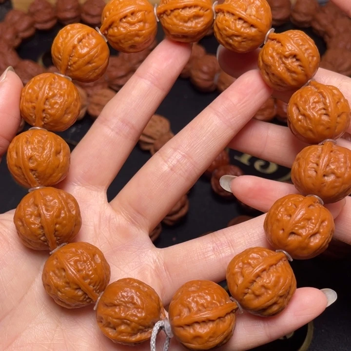 文玩核桃把件粗筋光头