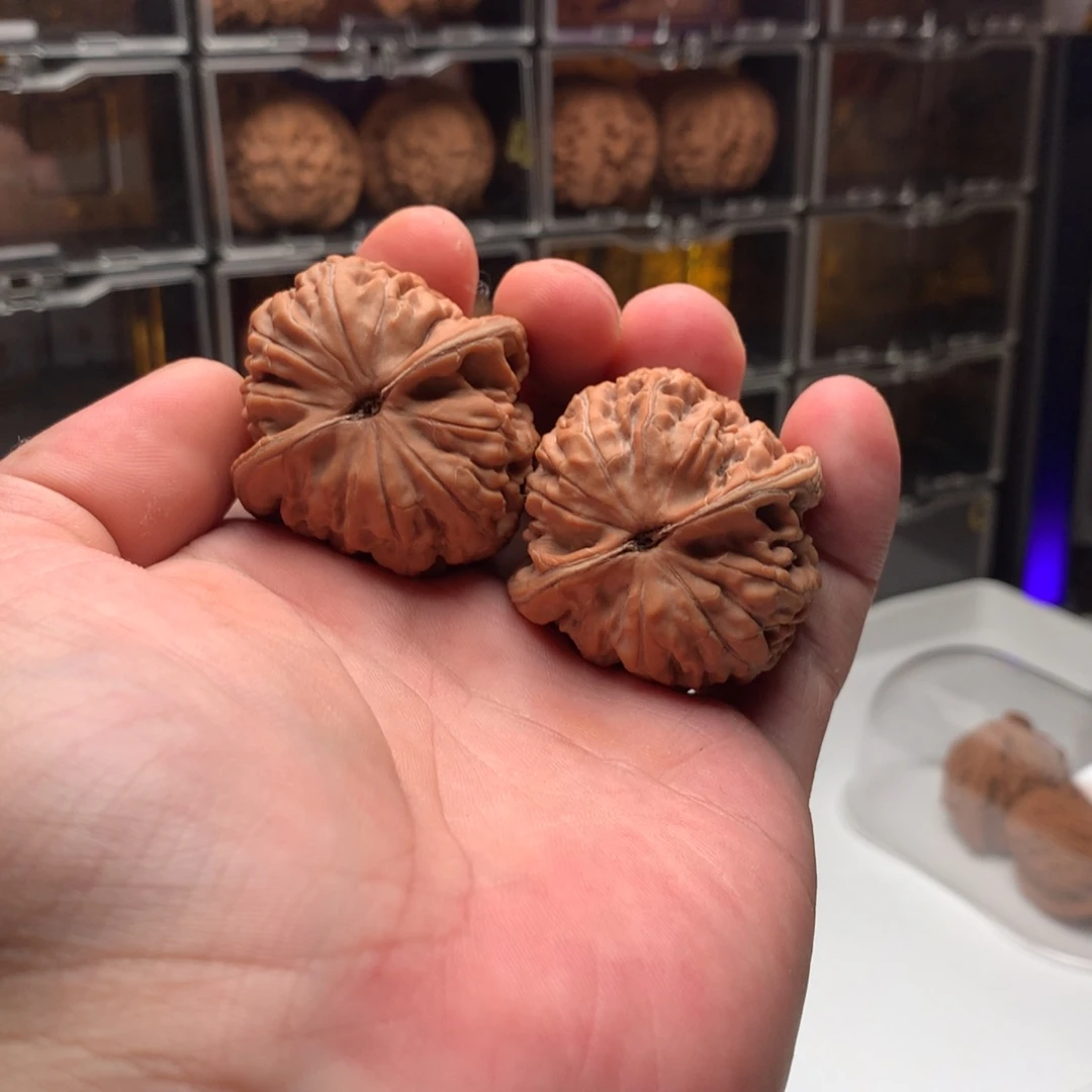 石***貔吊坠桃核凤凰台666888