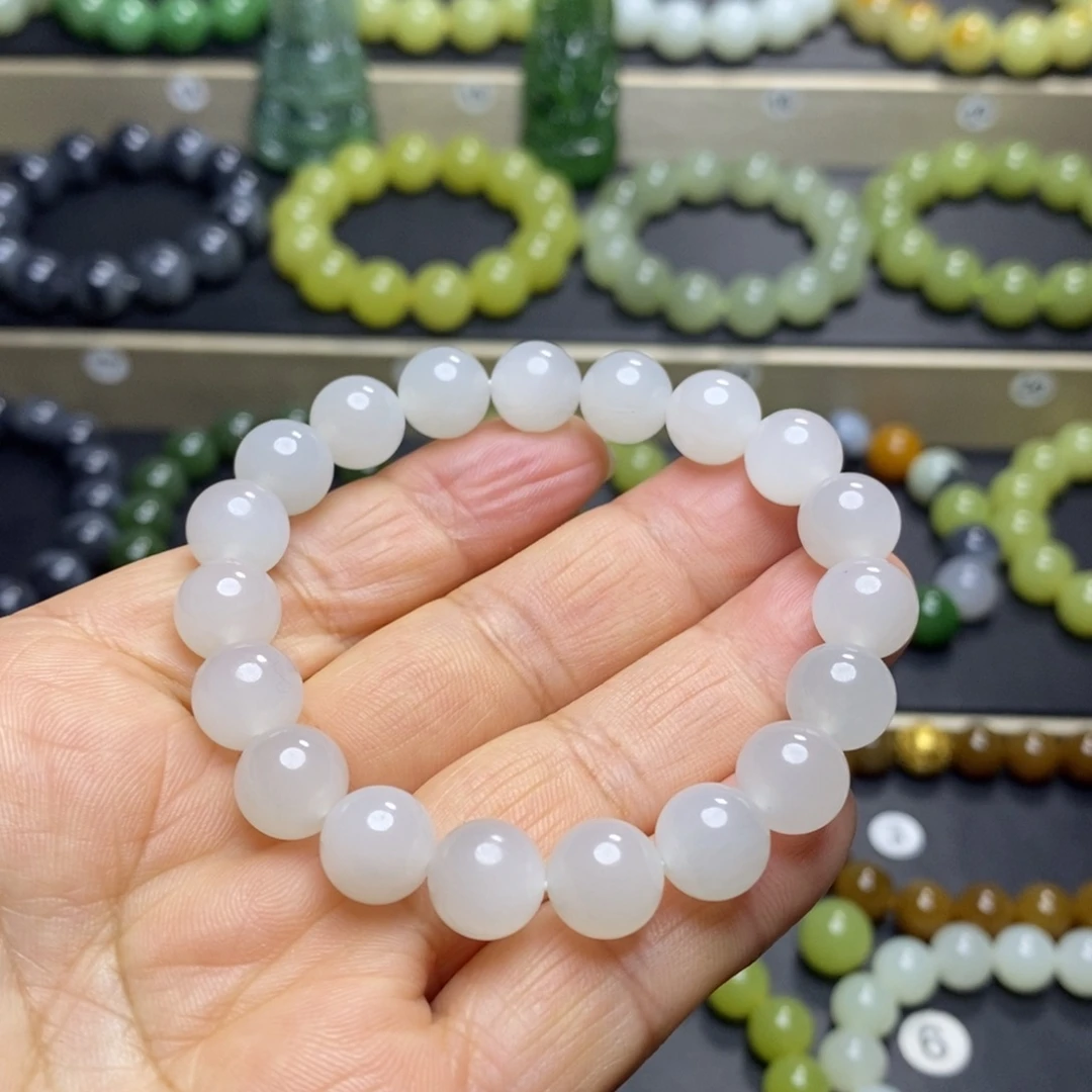 和田玉未镶嵌手串