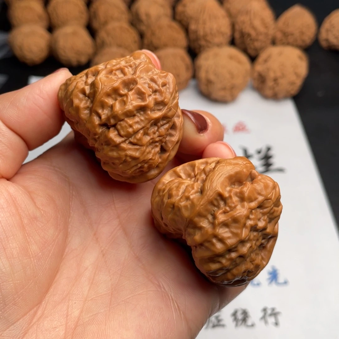 文玩核桃吊坠934。41蛙微色差